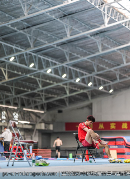 篮球运动中的数据采集与智能分析技术
